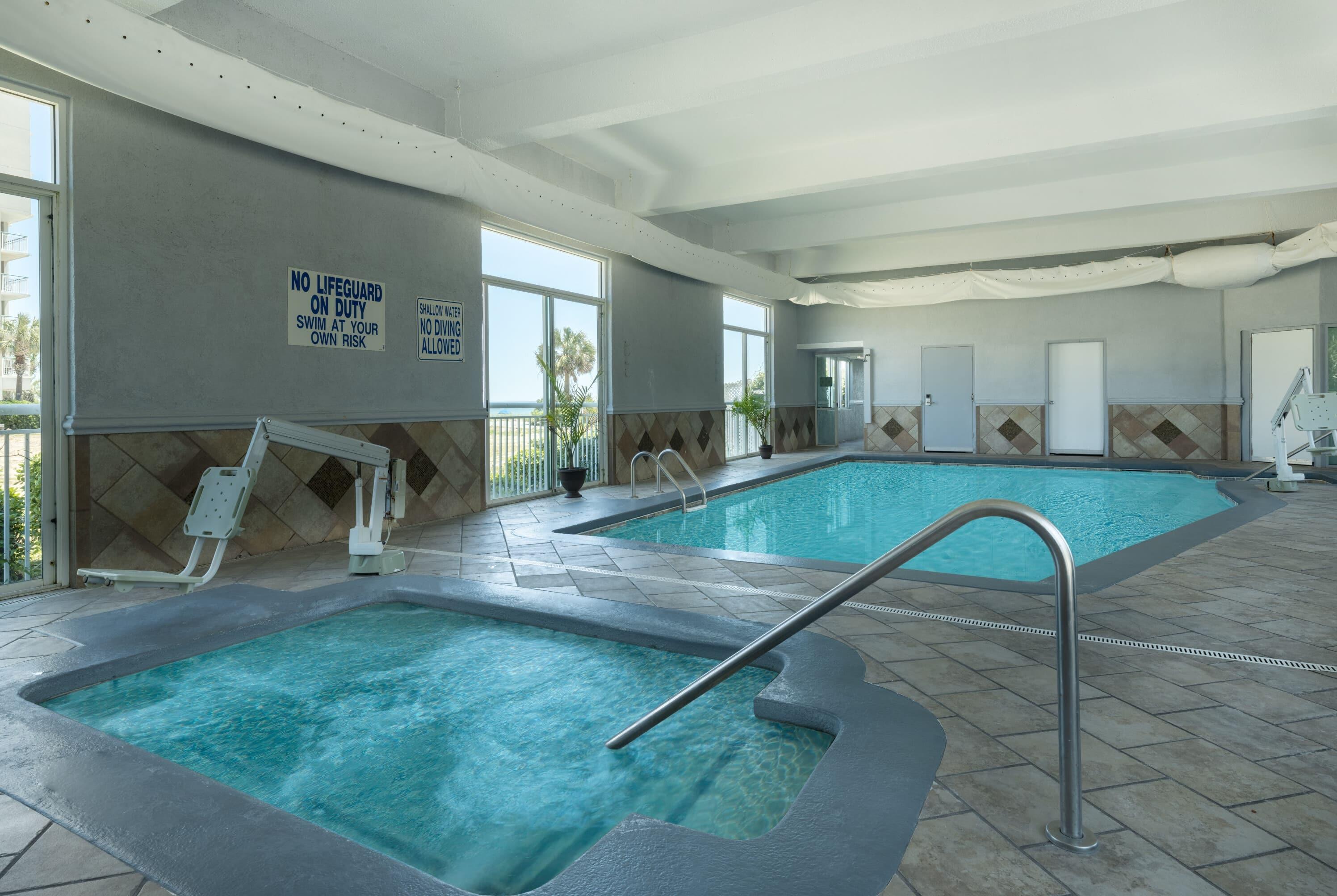 Pool - indoor