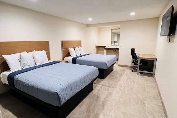  - Super 8 Motel Bakersfield