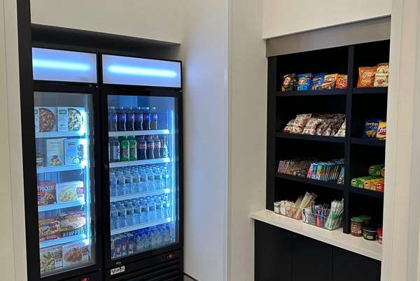  - La Quinta Inn & Suites Rosemont