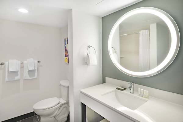  - La Quinta Inn & Suites Rosemont