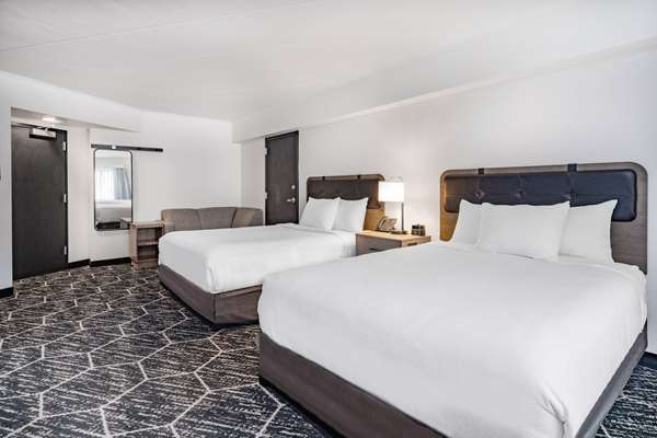  - La Quinta Inn & Suites Rosemont