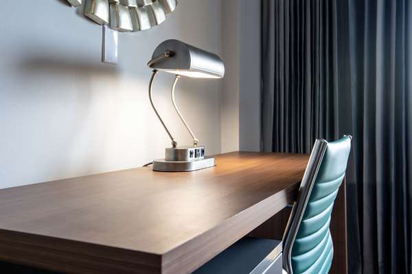  - Regency Hotel Airport Miami