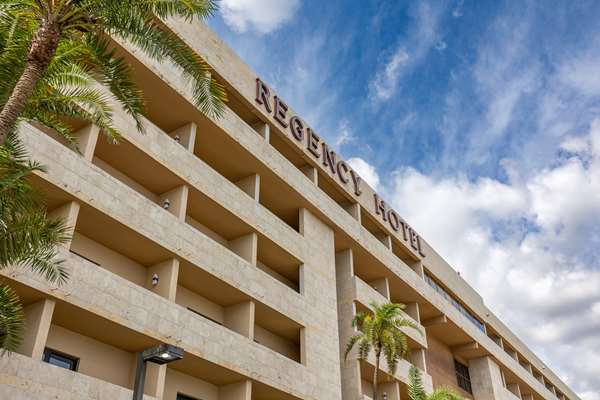 Exterior view - Regency Hotel Airport Miami
