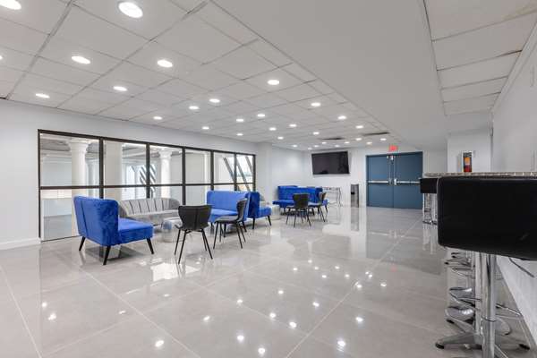 Conference Area - Regency Hotel Airport Miami