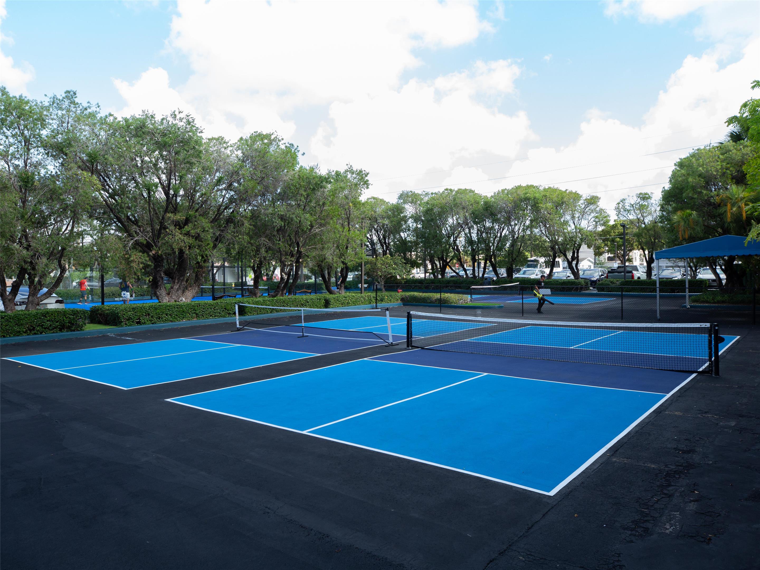 Pickleball Court | Regency Miami Airport by Sonesta