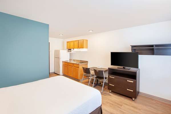  - Extended Stay America Select Suites Phoenix - I-17, Exit 207