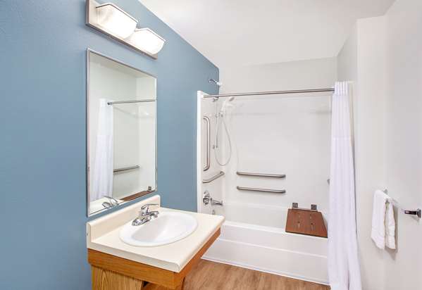  - Extended Stay America Select Suites Phoenix - I-17, Exit 207