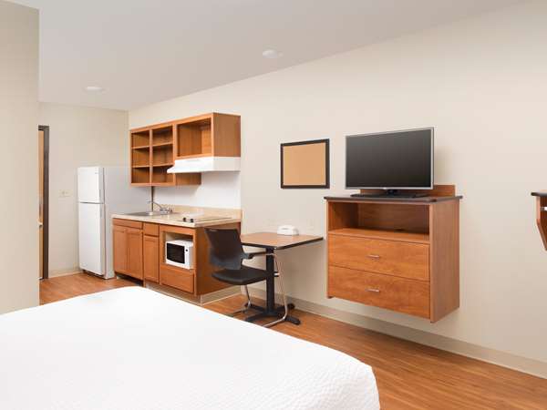  - Extended Stay America Select Suites Colorado Springs - I-25, Exit 145