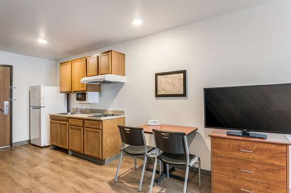  - Extended Stay America Select Suites Firestone - I-25, Exit 240