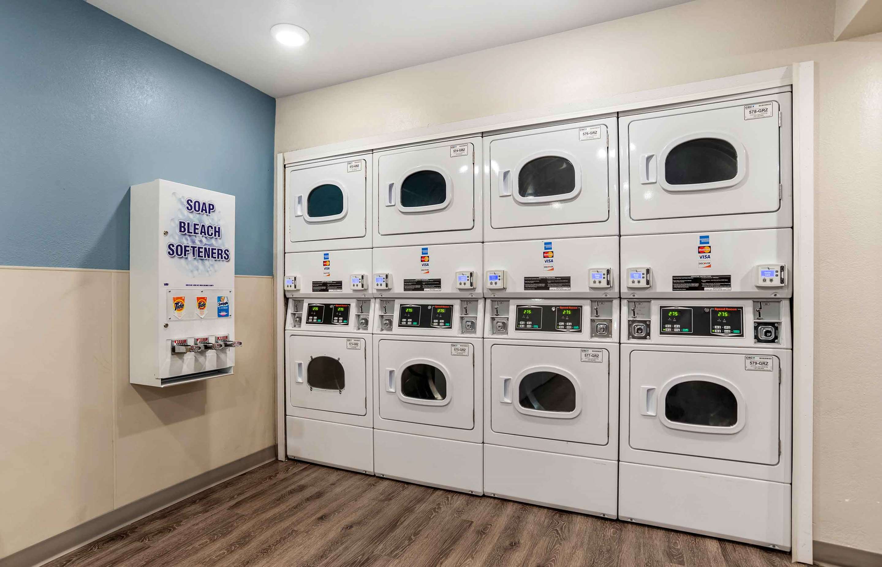 On-Premise Guest Laundry | Extended Stay America Suites - New Orleans - Airport - I-10