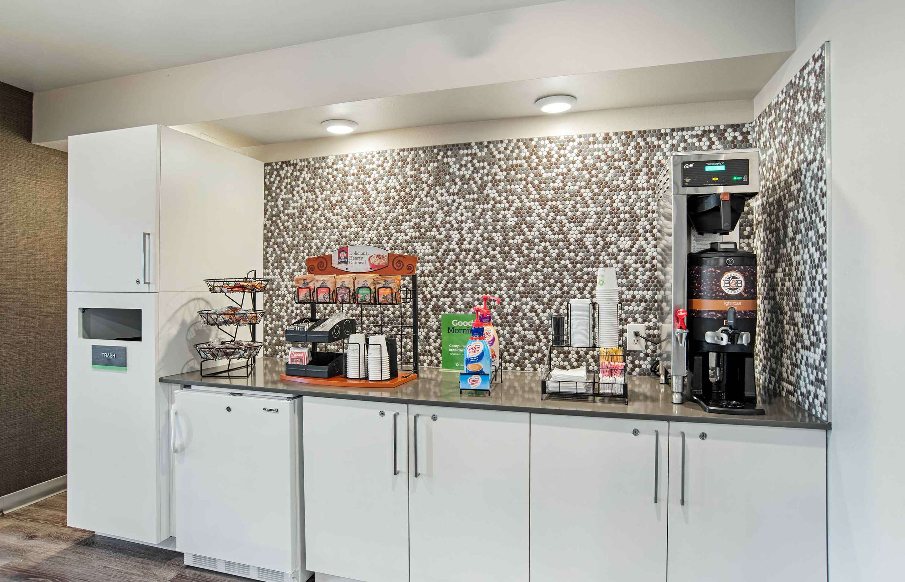 Free Grab-and-Go Breakfast | Extended Stay America Suites - New Orleans - Airport - I-10