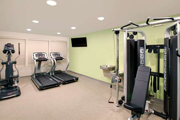 Fitness/ Exercise Room - Extended Stay America Suites Saugus