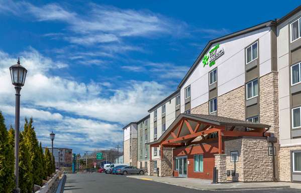 On-Site,Outdoor/Exterior,Exterior View of Building
