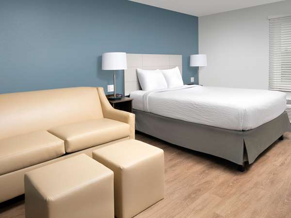  - Extended Stay America Suites Providence - I-95, Exit 39A