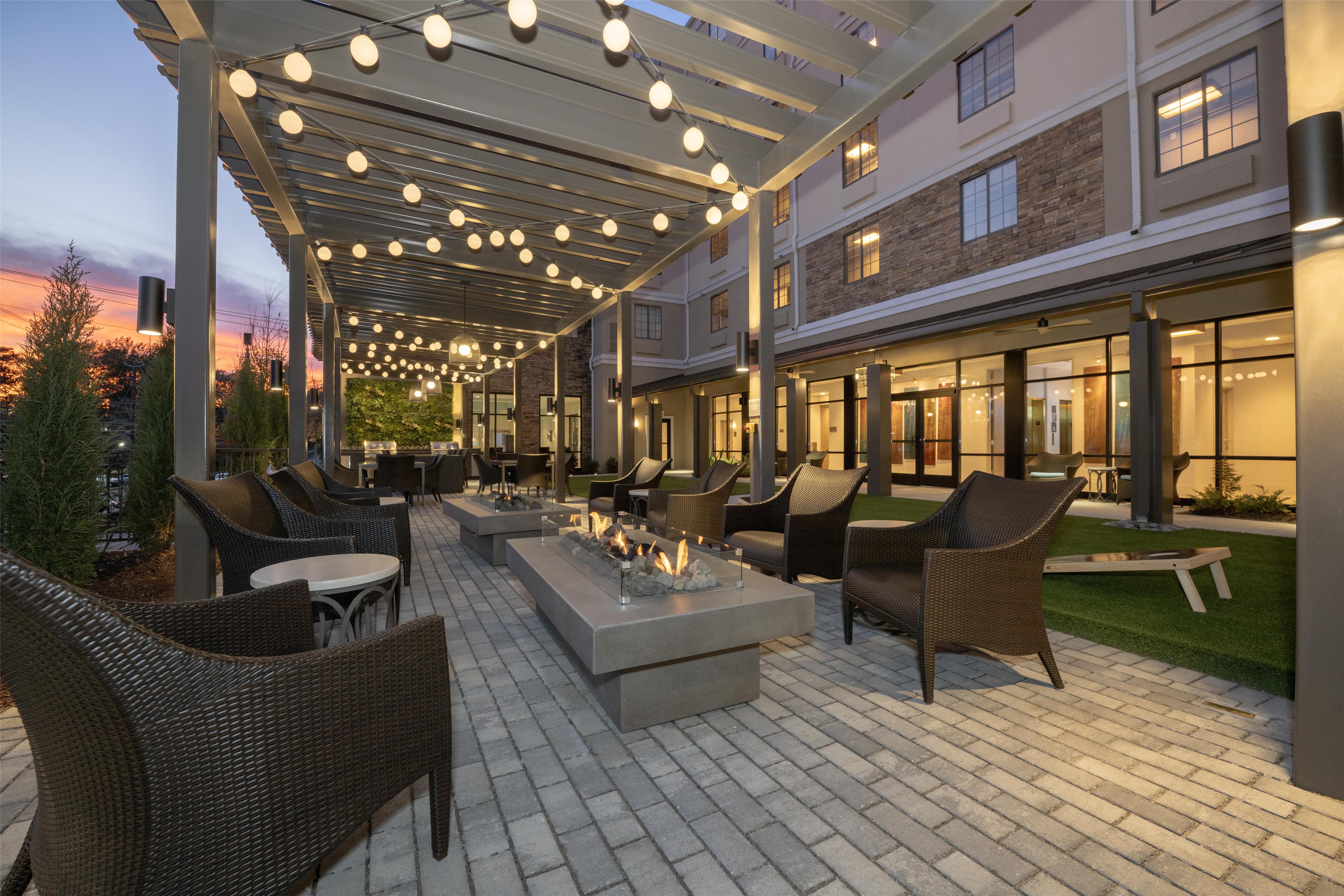 Exterior | Homewood Suites by Hilton Atlanta Buckhead Pharr Road