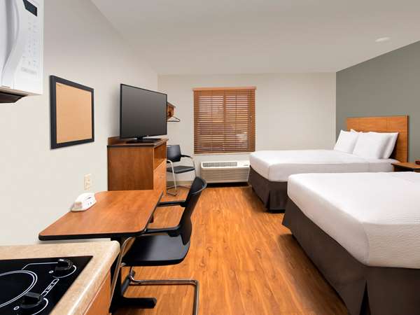  - Extended Stay America Suites East Aurora - I-70, Exit 283
