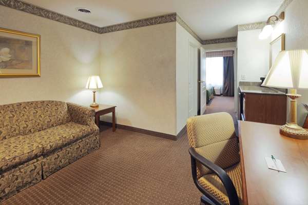  - Wingate by Wyndham Hotel Mansfield