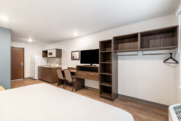  - Extended Stay America Suites Redlands