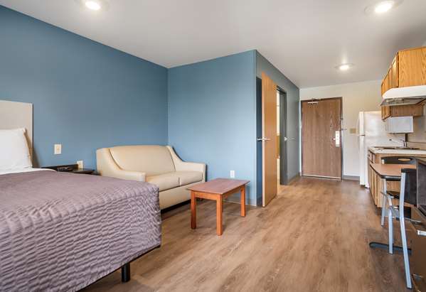  - Extended Stay America Select Suites Southeast Fort Myers - I-75, Exit 136