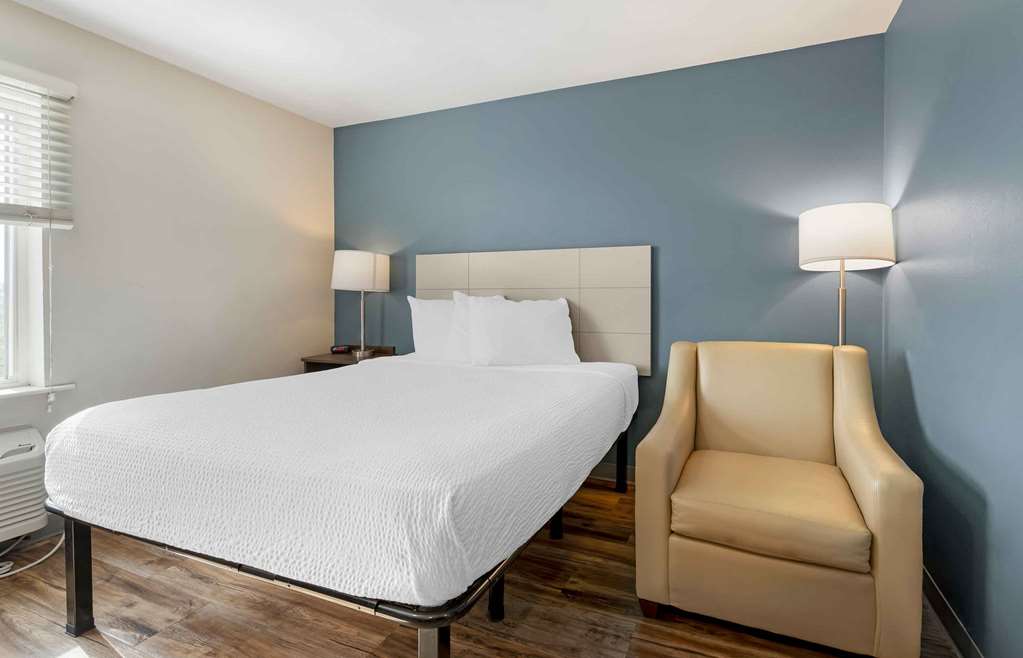 EXTENDED STAY AMERICA SELECT-guestroom-Guest Room,On-Site.jpg