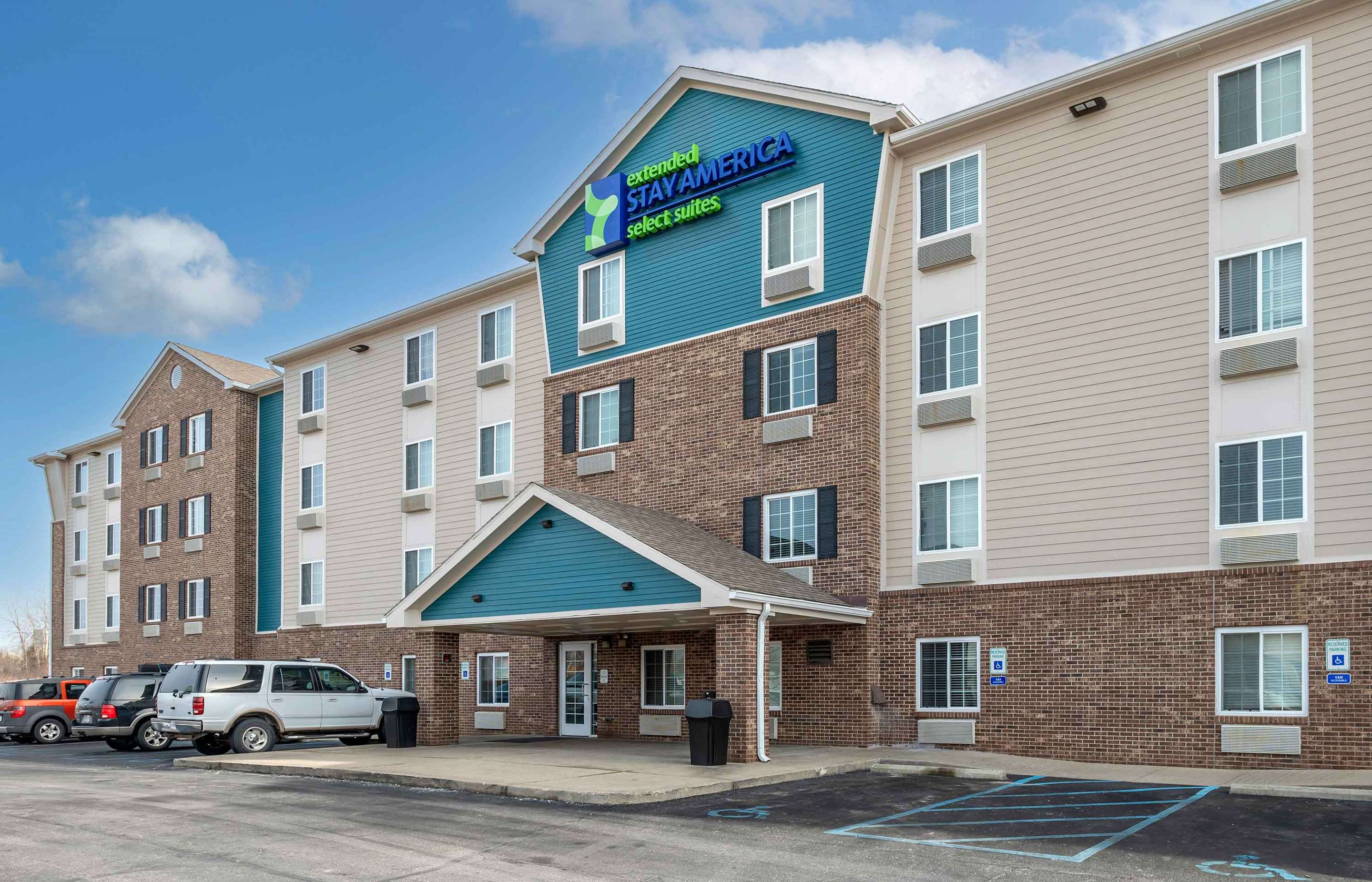 Exterior | Extended Stay America Select Suites - Indianapolis - West