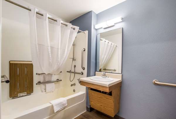  - Extended Stay America Select Suites Indianapolis