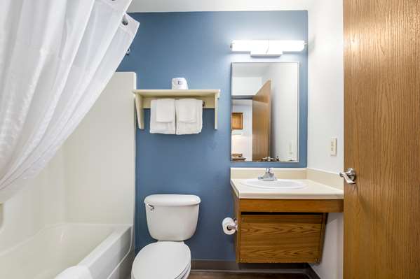  - Extended Stay America Select Suites Indianapolis