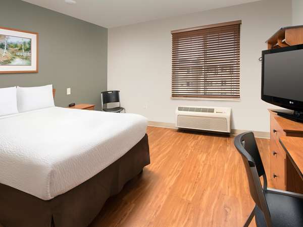  - Extended Stay America Select Suites Airport Wichita