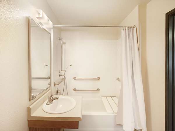  - Extended Stay America Select Suites Airport El Paso