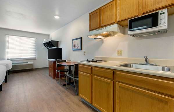  - Extended Stay America Select Suites Airport El Paso