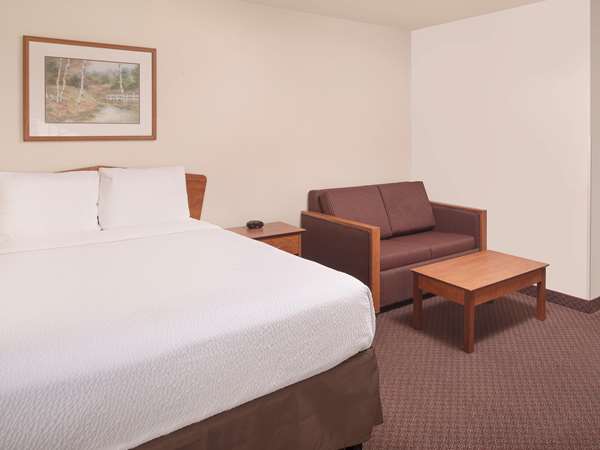  - Extended Stay America Select Suites Fayetteville - I-49, Exit 62
