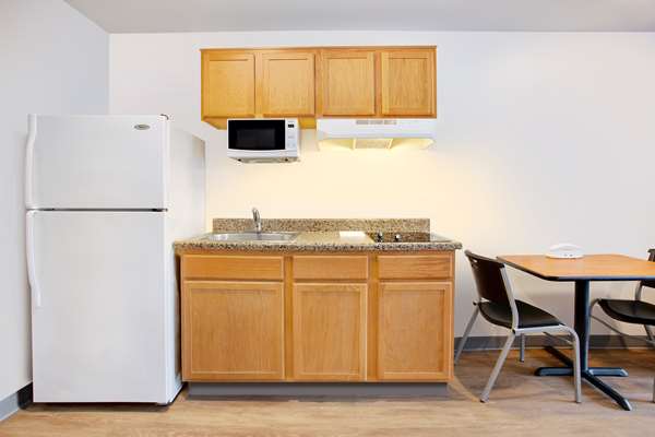  - Extended Stay America Select Suites South Orlando