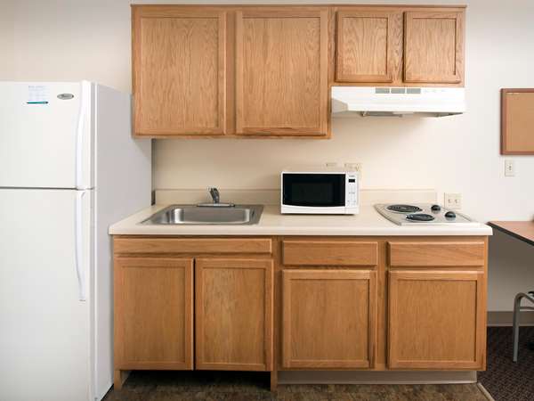  - Extended Stay America Select Suites Detroit Blvd Pensacola - I-10, Exit 7