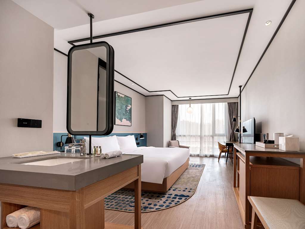 HILTON GARDEN INN HEFEI BINHU NEW D-guestroom-Guest Room,On-Site.jpg