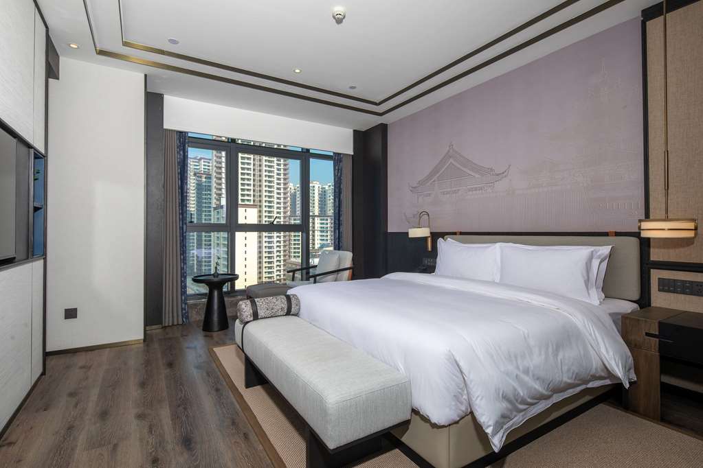 RAMADA BY WYNDHAM SHAOYANG COUNTY W-guestroom-Guest Room,On-Site.jpg