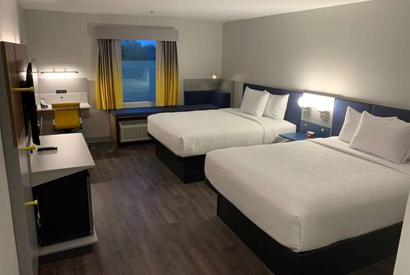  - Microtel Inn & Suites by Wyndham Rehoboth Beach