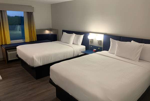  - Microtel Inn & Suites by Wyndham Rehoboth Beach