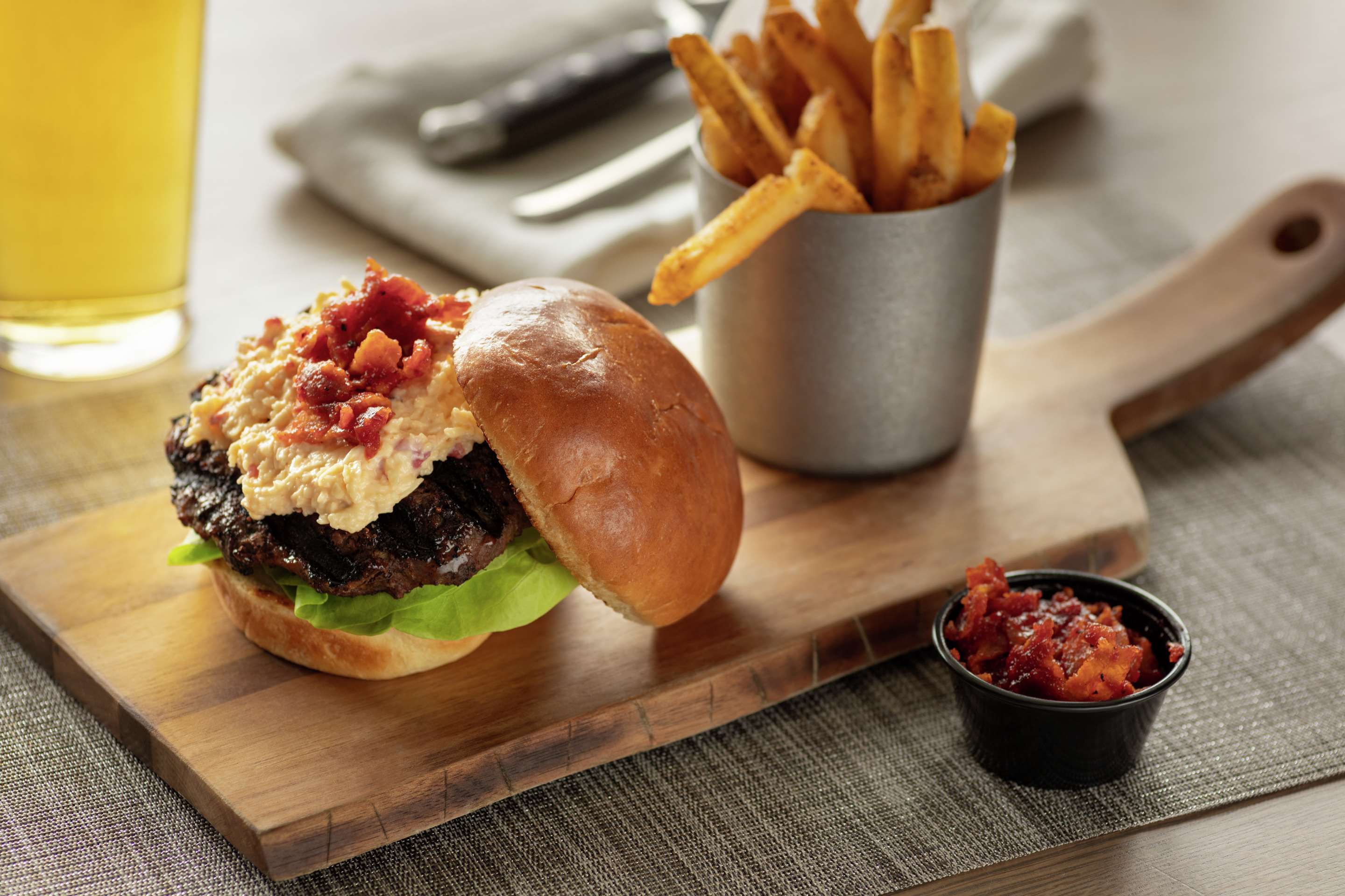 Restaurant | Doubletree by Hilton Abilene Downtown Convention Center