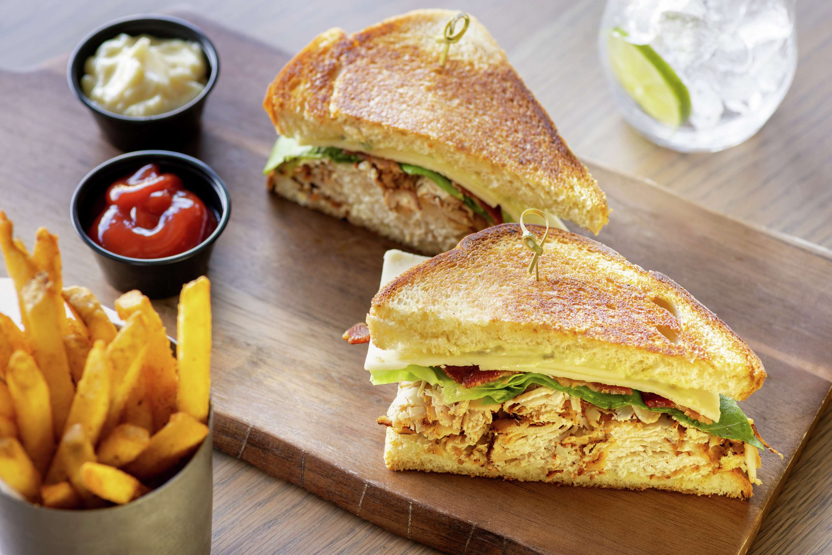 Restaurant | Doubletree by Hilton Abilene Downtown Convention Center