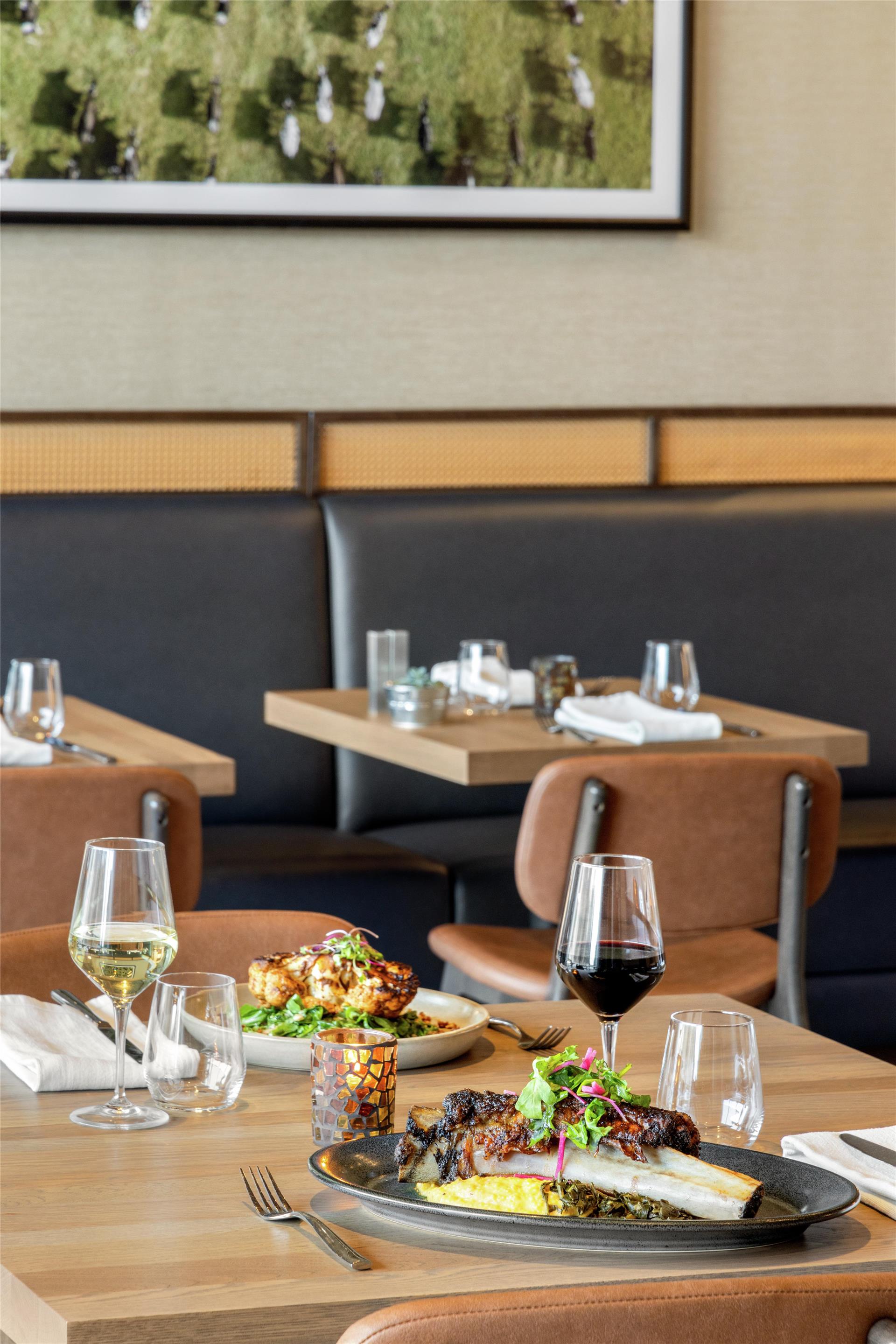 Restaurant | Doubletree by Hilton Abilene Downtown Convention Center