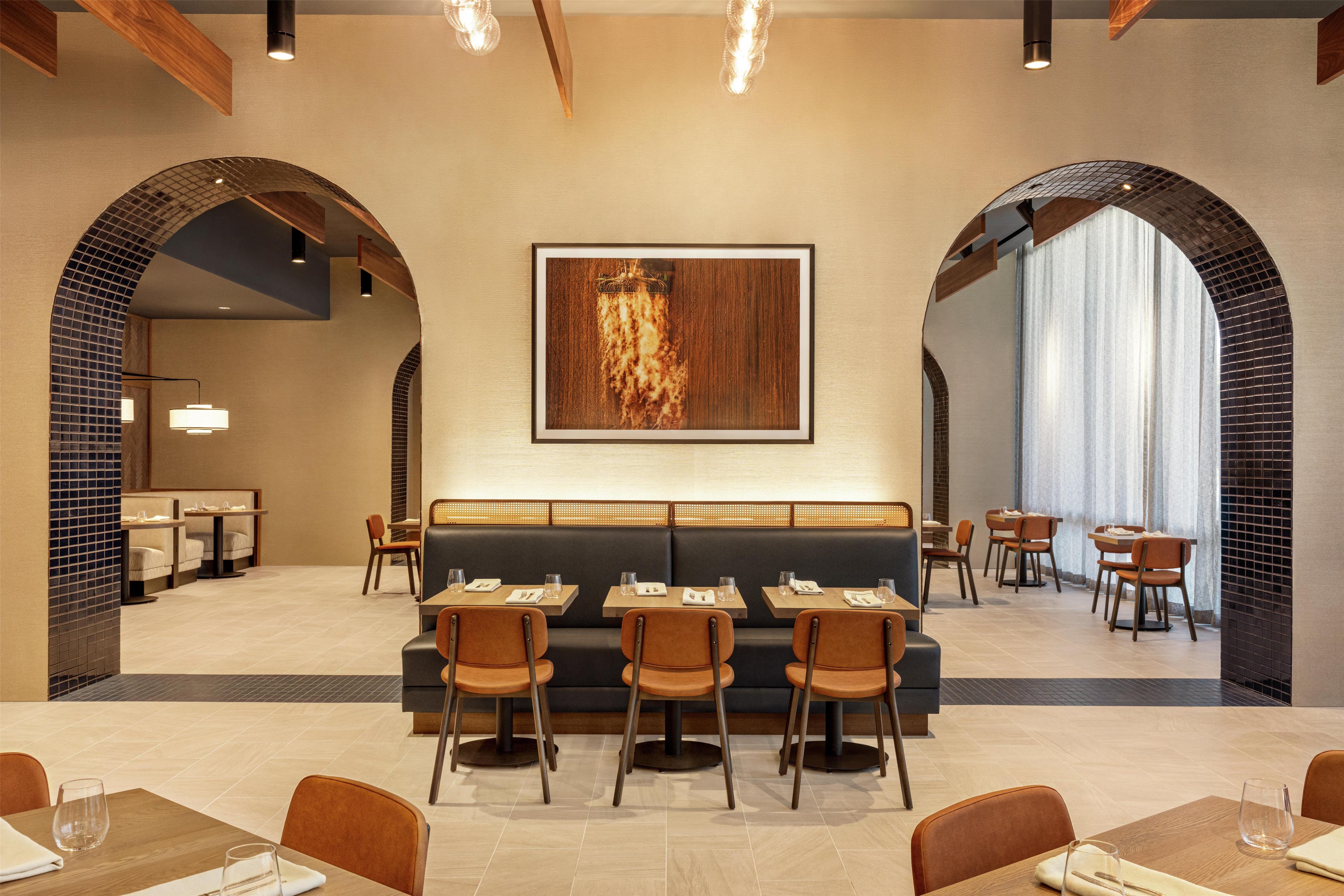 Restaurant | Doubletree by Hilton Abilene Downtown Convention Center