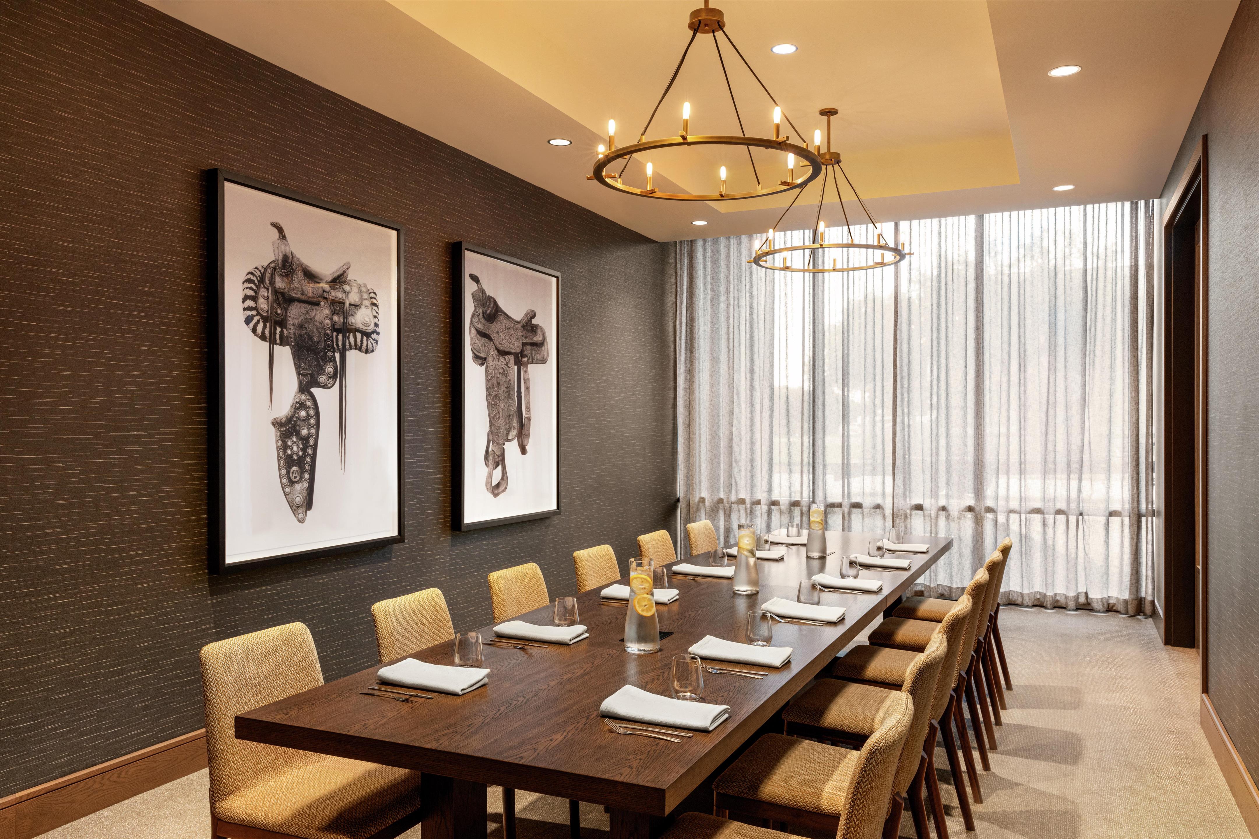 Restaurant | Doubletree by Hilton Abilene Downtown Convention Center