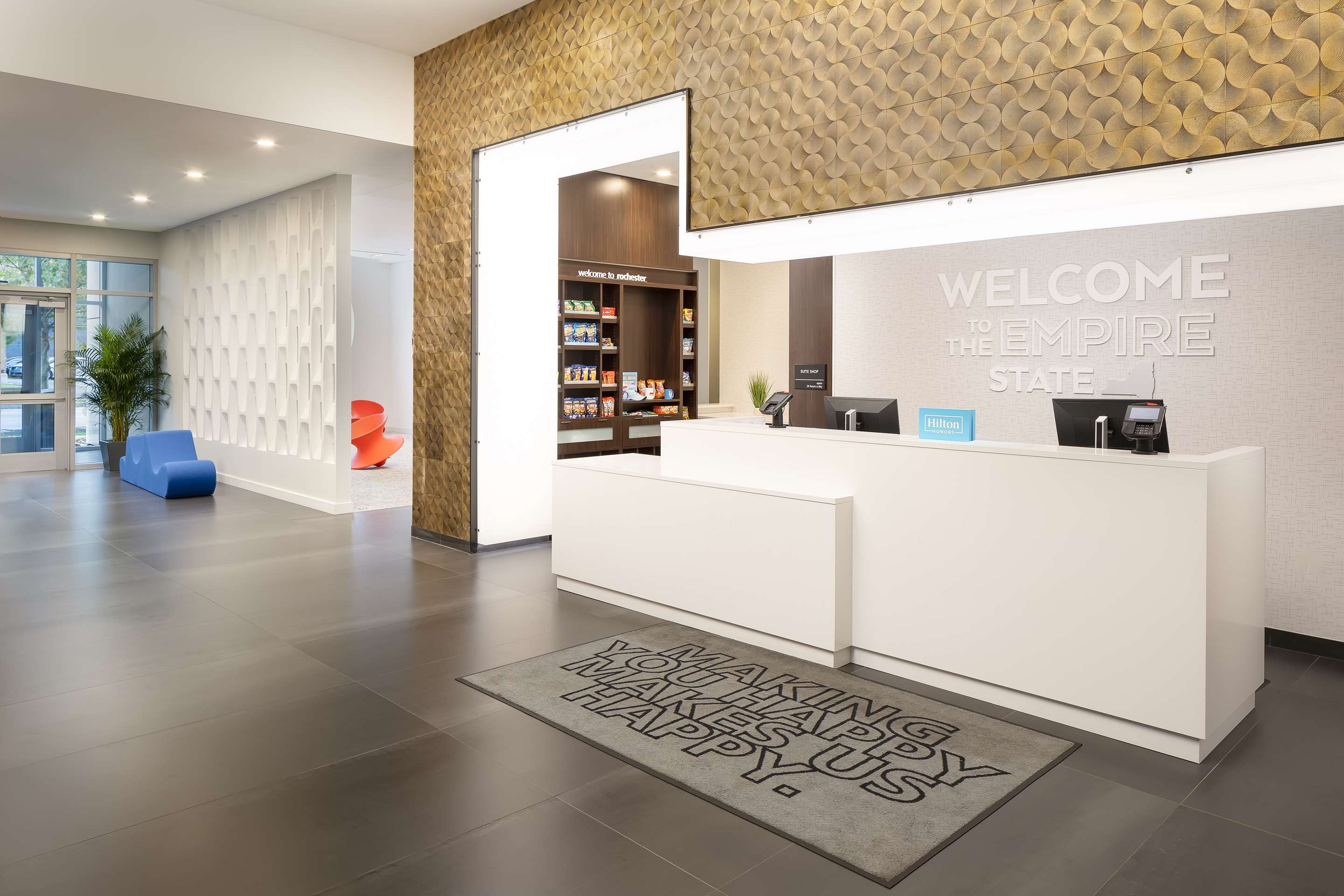 Reception | Hampton Inn & Suites Rochester Downtown
