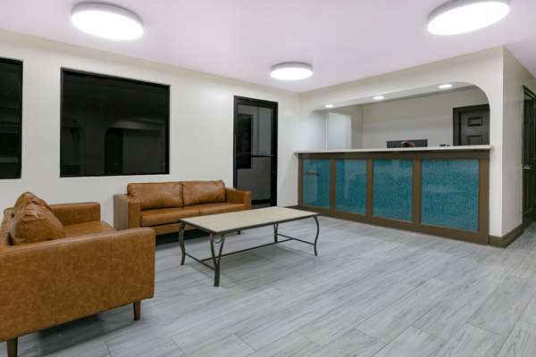  - Super 8 Motel Moss Point