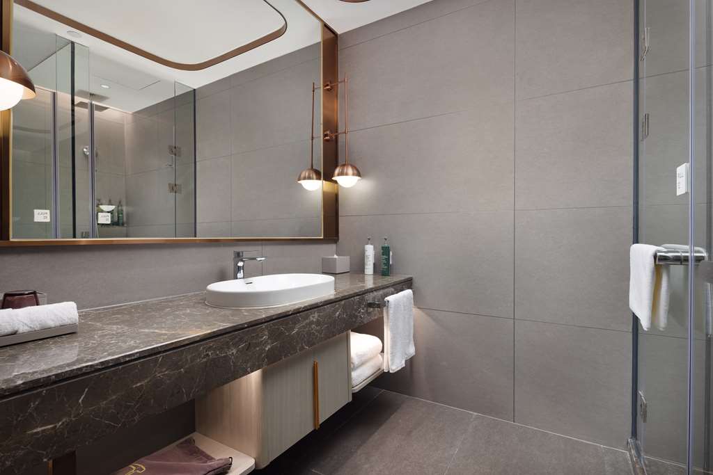 HOME2 SUITES HILTON QUANZHOU ANXI-guestroom-Guest Room,Bathroom,On-Site.jpg