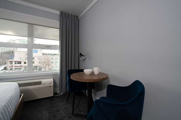  - Prestige Kamloops Hotel