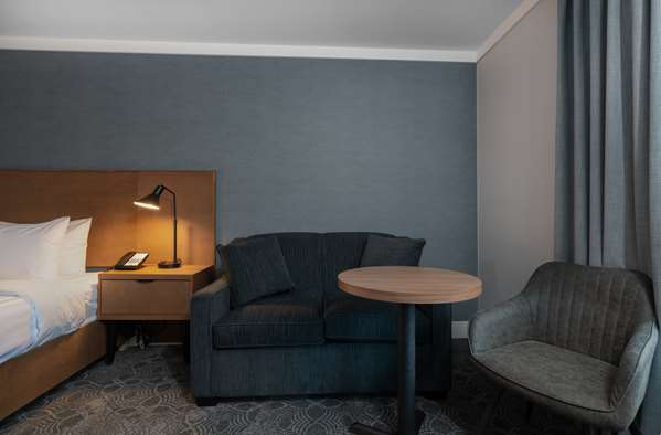  - Prestige Kamloops Hotel