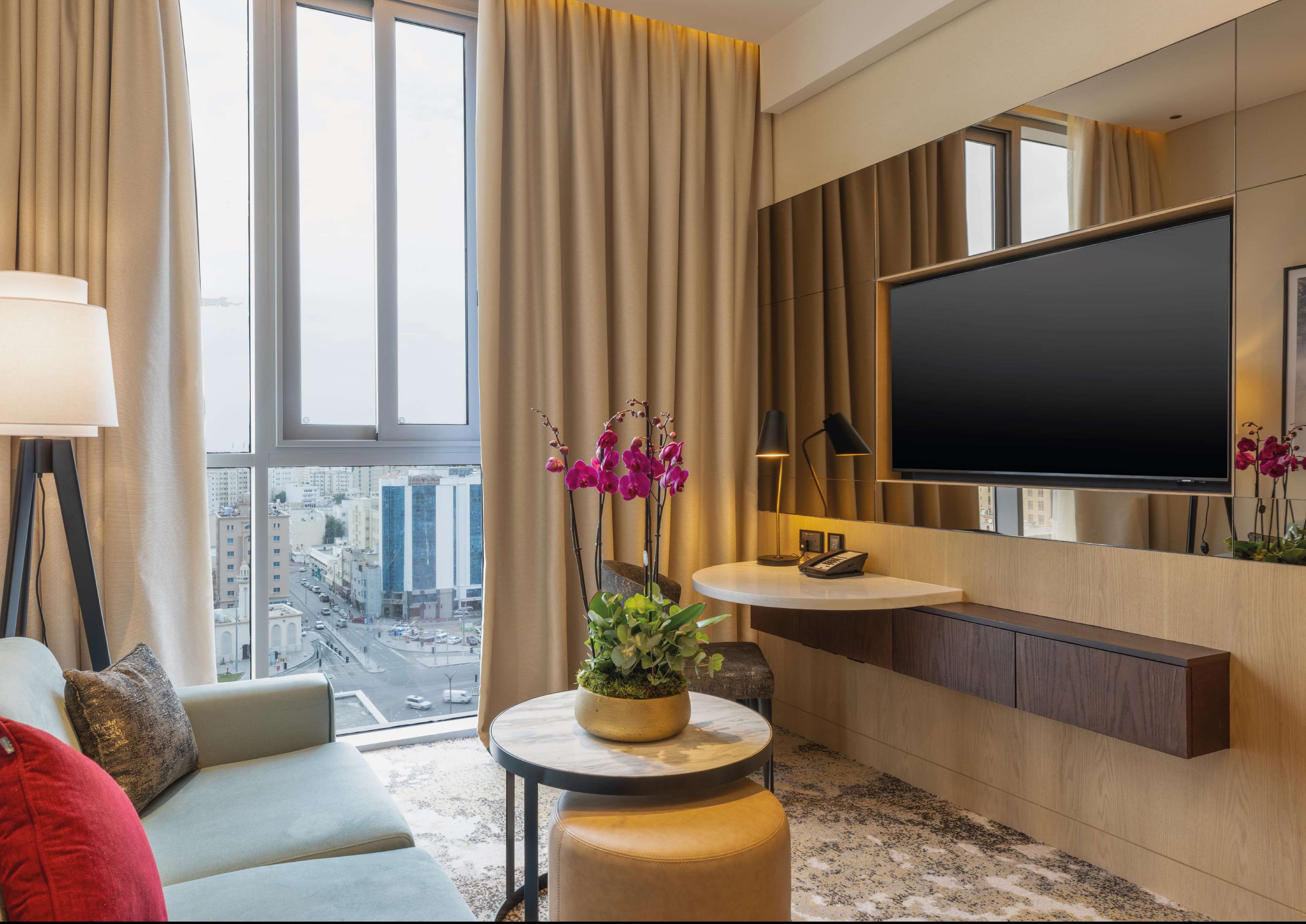 Embassy Suites by Hilton Doha Old Town Room Type - 1 KING ONE BDRM STE-VW NS