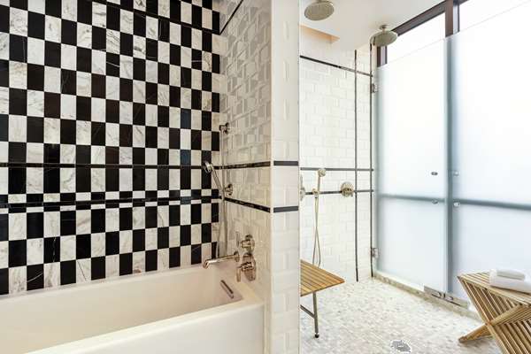  - Canopy by Hilton Hotel SoMa San Francisco