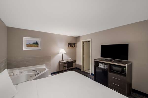  - Americas Best Value Inn Farmington